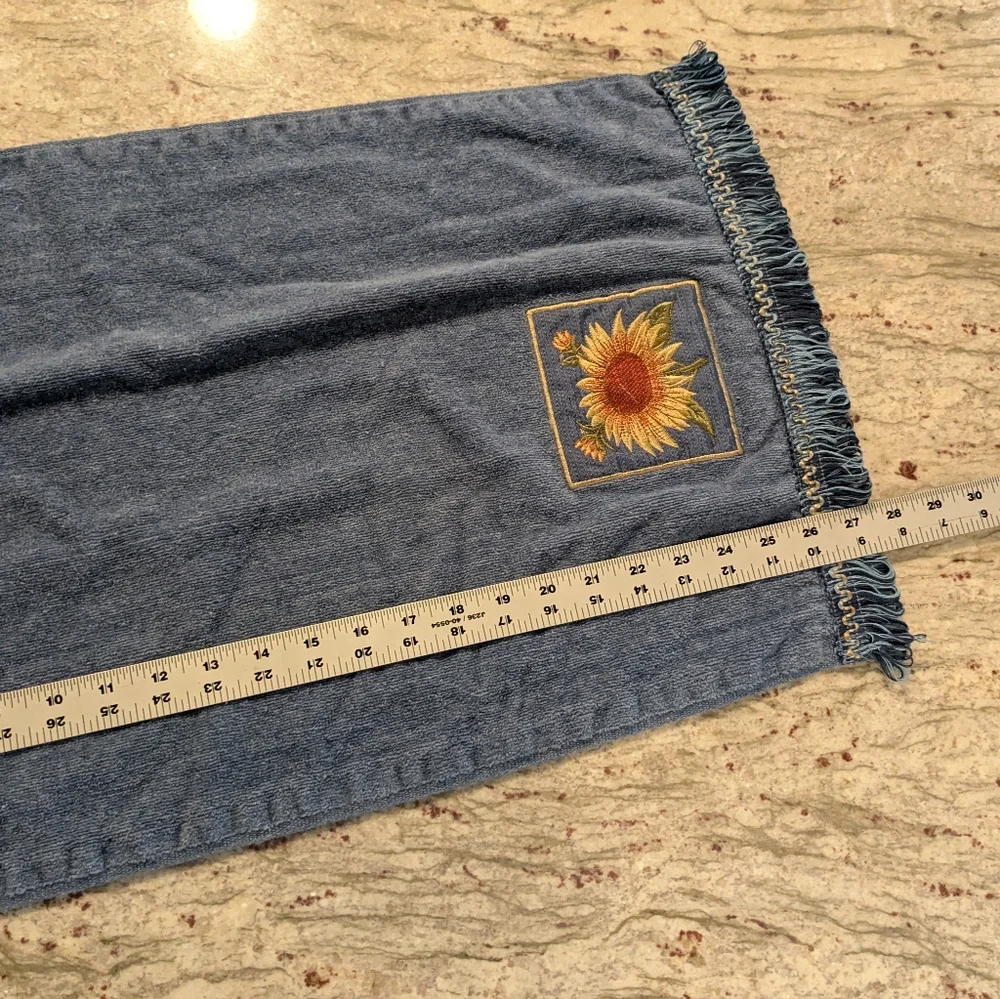 Sunflower Embroidered Vintage Avanti 100% Cotton Towel Set Blue 3 Pieces Fringe
